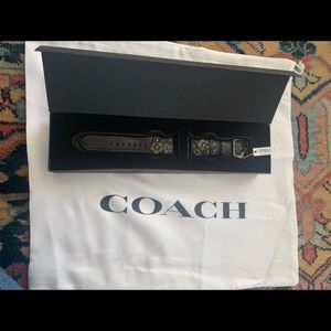 Coach Tea Rose Leather Apple Watchband Black